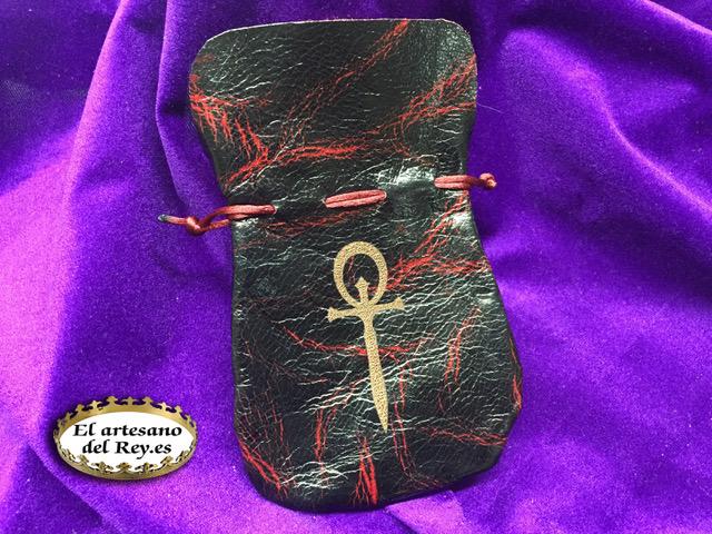 Neue Vampire Leder-Würfelbeutel von&nbsp;Modiphius